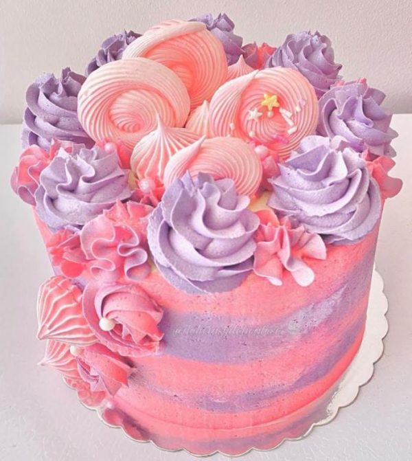 comprar torta de chocolate o vaninilla decorada en color rosa, tienda online de postres venezolanos en santiago de chile