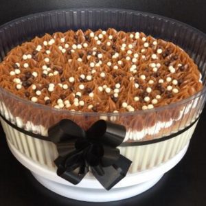 comprar torta grande tres leches con manjar, tienda online de postres venezolanos en santiago de chile